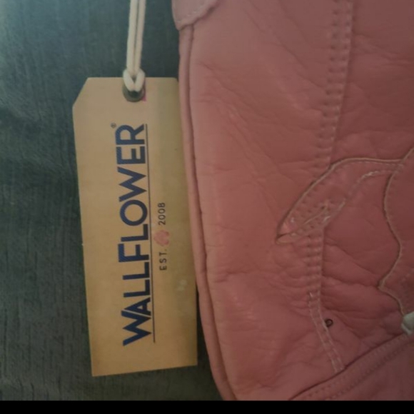 NWT Wallflower Unicorn Purse. - Picture 6 of 8